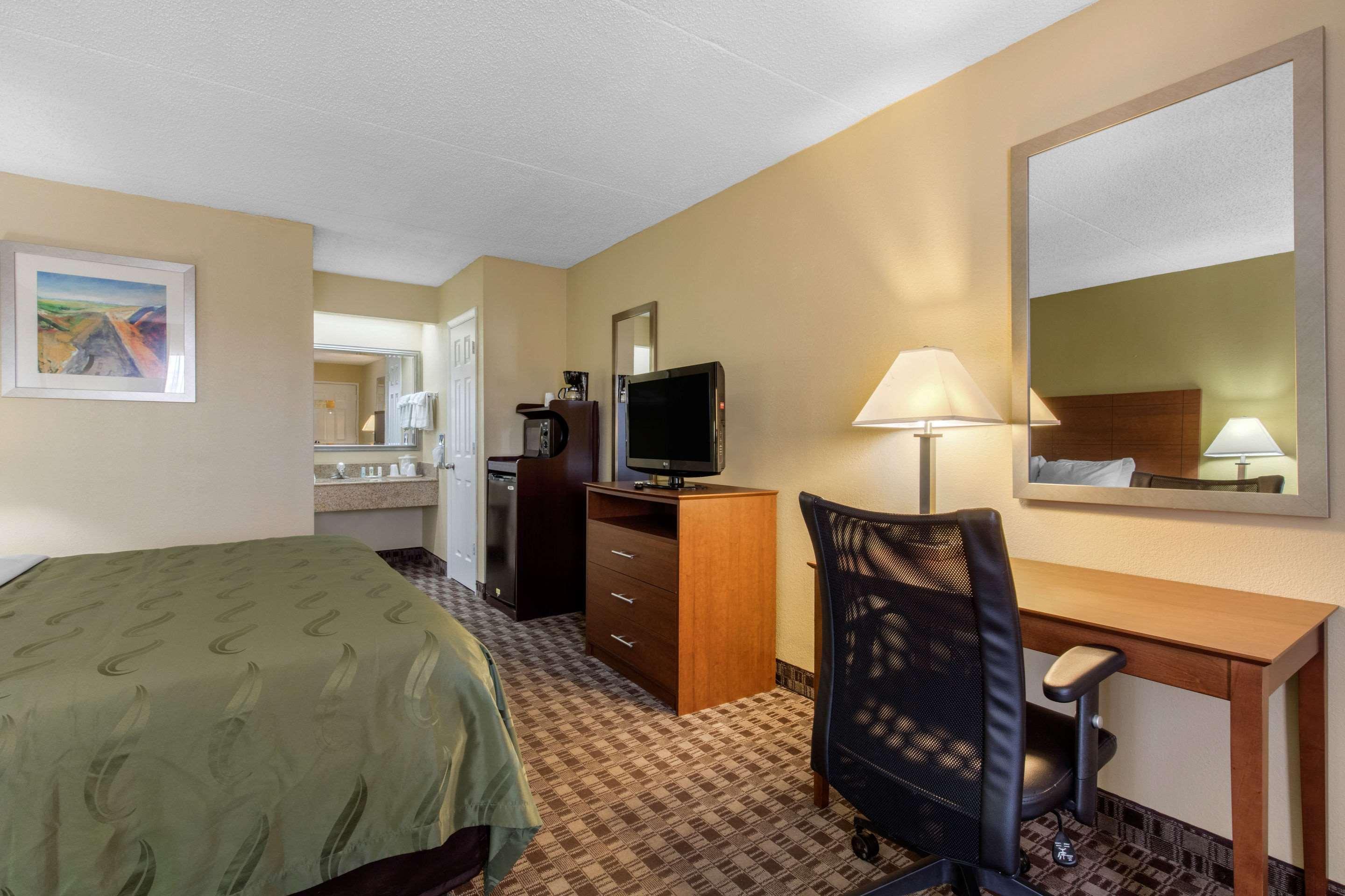 Quality Inn Lebanon Exterior photo
